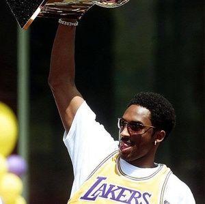 Meet your Posher, Roman